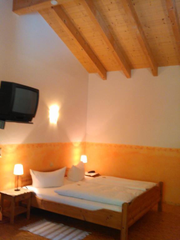 Zur Muehle Hotell Mörlenbach Eksteriør bilde